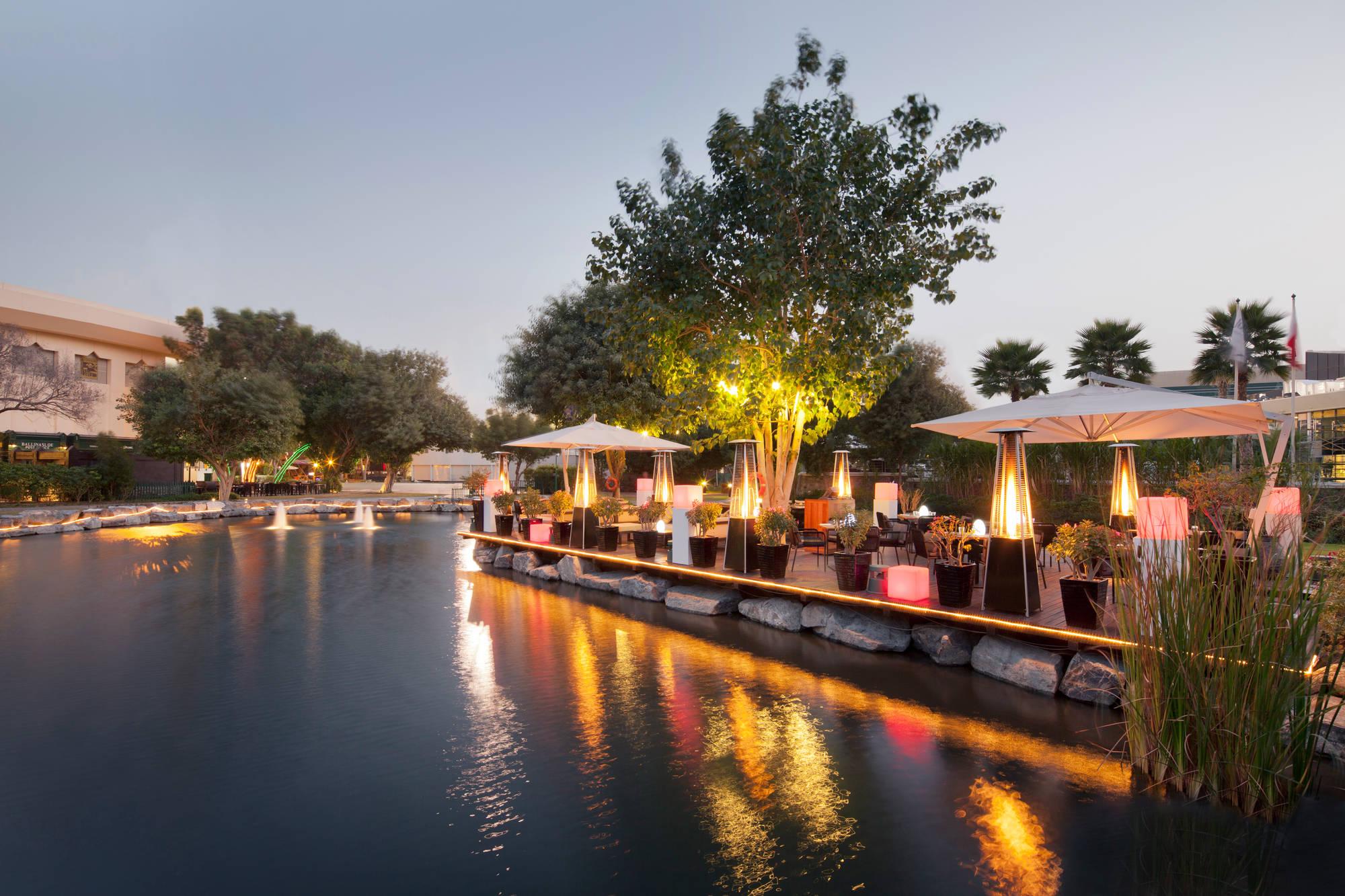 Jumeirah Creekside Hotel Dubai Eksteriør billede